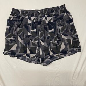 Men’s REI lined athletic shorts
